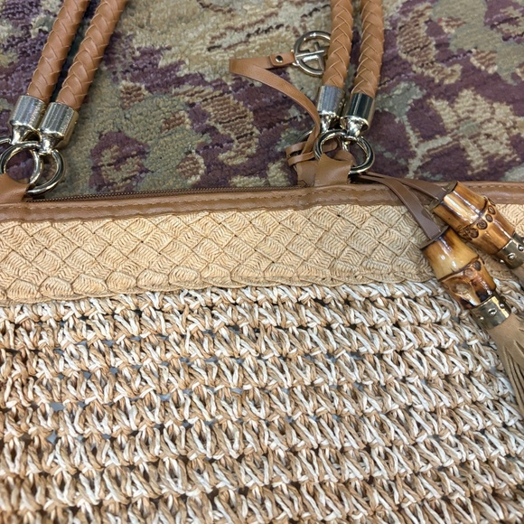 Giani Bernini tote - Picture 1 of 8